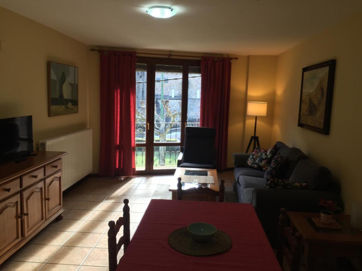 Apartamentos Turisticos San Juan De La Pena Санта-Крус-де-ла-Серос Экстерьер фото